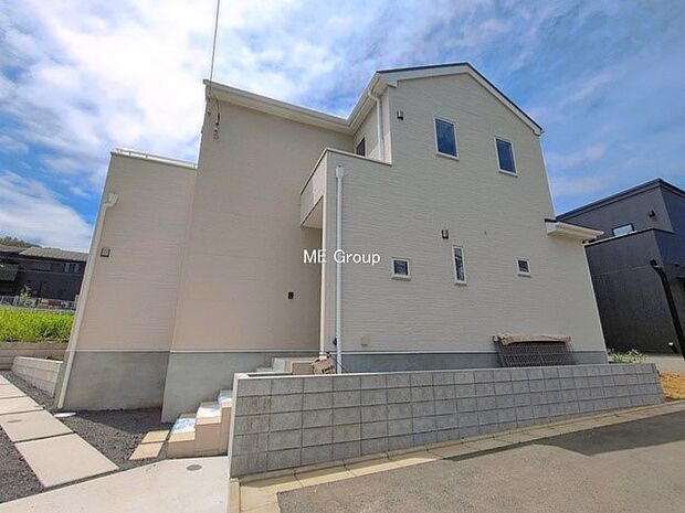 【現地外観写真】14号棟 ■暮らしを彩る充実した設備仕様が備わった住まい
