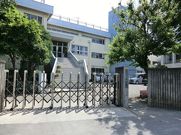 国分寺市立第九小学校(約455m・徒歩6分)