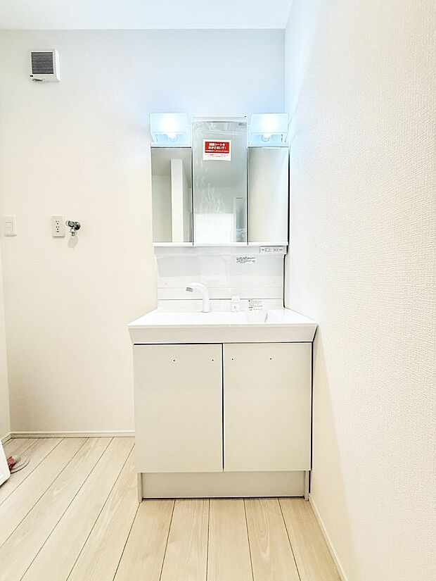 【洗面台・洗面所】2号棟 ■清潔感があり、気持ちよく使えます