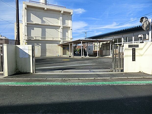 横浜市立原中学校(約600m・徒歩8分)