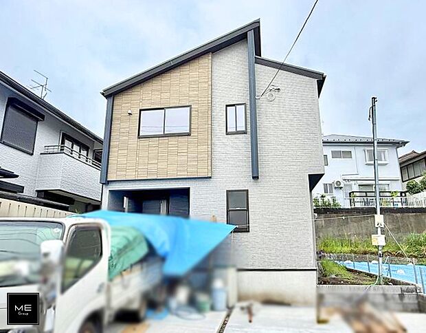 【現地外観写真】1号棟 ■暮らしを彩る充実した設備仕様が備わった住まい