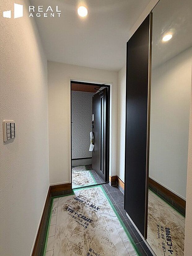 【玄関】家の顔となる玄関◎理想な空間で家族・お客様を迎えます◎