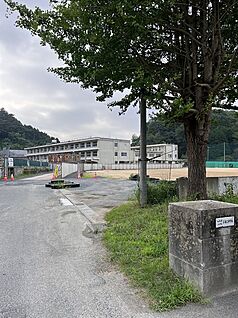 平第三中学校 1,102m(徒歩14分)