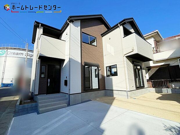 つくばエクスプレス線「守谷」駅まで徒歩１３分♪
LIGAREはラテン語で＜結ぶ＞という意味を持つ。人を繋ぎ、家族を結ぶ。シンプルな箱を結び、繋ぎ合わせることで様々なデザインが形成される。