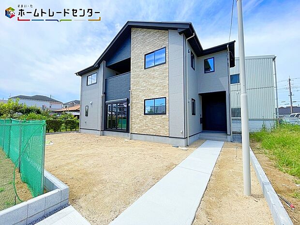 １号棟　基本のデザインに立ち返り、ワンランク上のシンプルを追求しました！平日・お仕事帰りなど、いつでもご案内致します！ご希望の際はお気軽に！ご連絡下さい♪