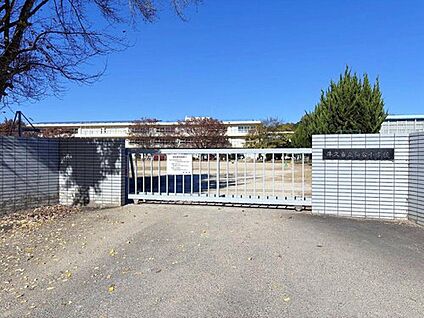 牛久市立向台小学校 1600ｍ(徒歩20分)