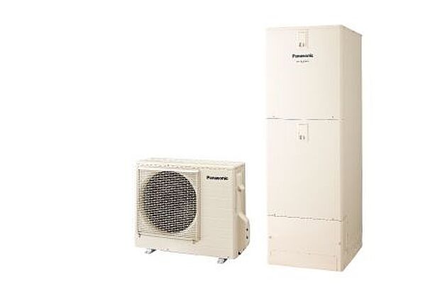 【エコキュート】追い焚き機能付きフルオートタイプのエコキュートです。
非常時でも貯まった水を使用できるので、災害時の対策にも活躍してくれます。