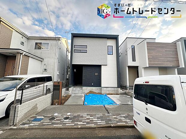 こちらの物件は省エネ性能に優れた物件です。光熱費を抑えて暮らすことができるだけでなく、「熱の入りにくさ・逃げにくさ」という観点でも影響を受けにくい建物のため、長く快適にお過ごしいただけます♪