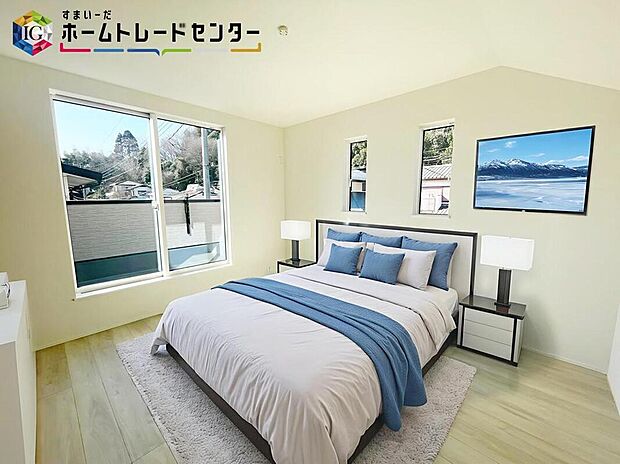 ≪Room≫
採光良好な明るい室内。木の温もりがやさしいフローリングは安らぎをもたらすプライベート空間。
※家具はCGでございます。