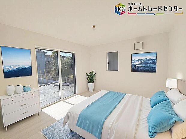 ≪Room≫
明るめのフローリングですので、壁紙ともマッチし、お部屋を更に広く見せてくれる効果も。
※家具はCGでございます。