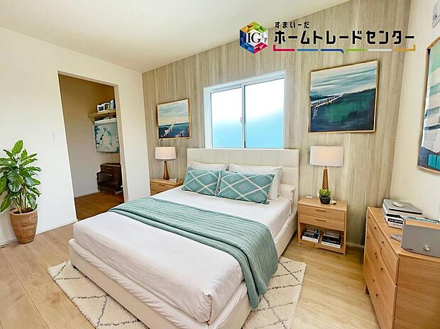 ≪Room≫
お陽さまの光をさわやかな風をたっぷりとりこめます。室内はいつも明るい印象なので気持ちの良い朝を迎えられます。毎日の生活も明るくなりそうです。
※家具はCGでございます。