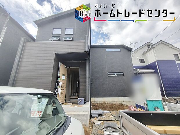 【前面道路含む現地写真】【本日御案内可能です♪】
平日・土日祝日やお仕事帰りなどお客様のご都合に合わせて、営業スタッフが誠心誠意真心込めて御対応してます♪