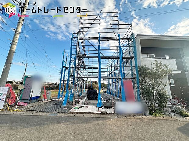 【現地外観写真】◆休日にご家族揃ってご見学はいかがでしょうか♪実際の現地を見てみると図面などではわからない、新たな発見もありますのでまずはお気軽にお問い合わせください♪