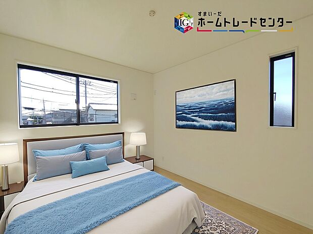 【寝室】≪Room≫
お陽さまの光をさわやかな風をたっぷりとりこめます。室内はいつも明るい印象なので気持ちの良い朝を迎えられます。毎日の生活も明るくなりそうです。
※家具はCGでございます。