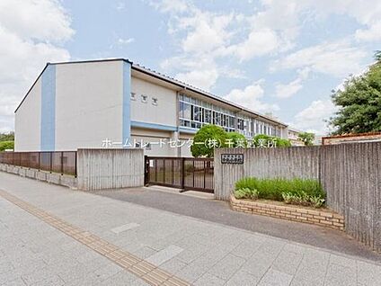 四街道市立中央小学校 1692m (徒歩22分)
