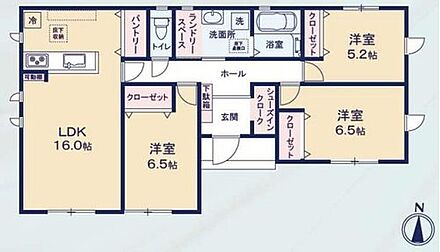 対面式キッチンからは、リビングにいるご家族の様子が一目で分かります。
小さいお子様がいても安心です♪ 