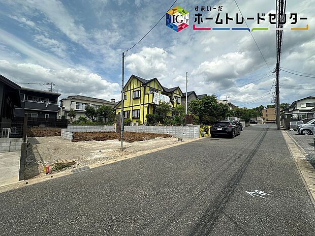 【現地外観写真】◆平日・お仕事帰りなど、いつでもご案内させていただきます！デザイン・目に見える設備面も大切ですが、耐震構造で地震に強い家の為、次代へ繋ぐ強固な住宅です。
