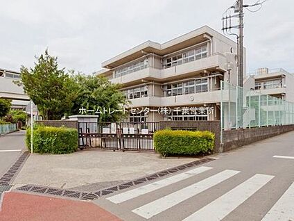 四街道市立四和小学校 390m(徒歩5分)