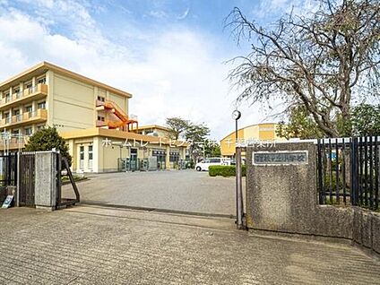 千葉市立松ケ丘小学校 548ｍ(徒歩7分)