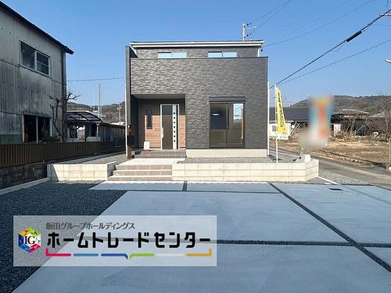 限定１邸、堂々完成しました！ぜひ現地にて、実際の建物・街並み・日当たり等ご確認下さい♪お問い合わせはお気軽に☆