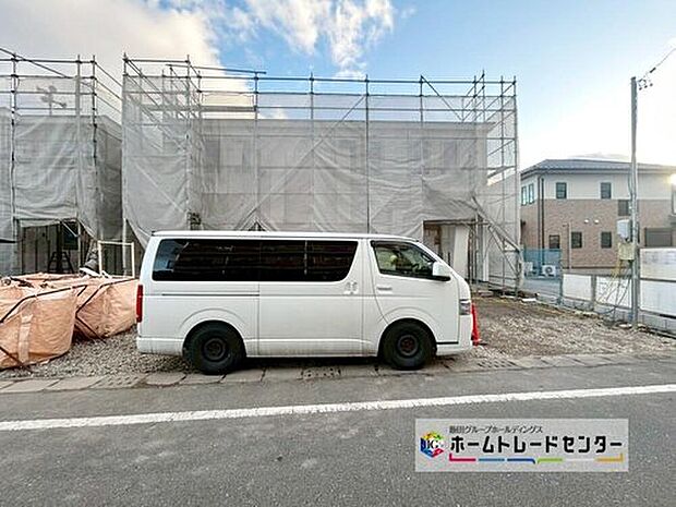 （１号棟）
土地面積　219.80m2
建物面積　105.99m2