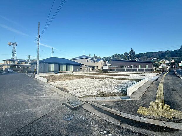 完成に向けてこれから工事着工です！完成イメージが見たい！物件資料がほしい！など　お気軽にお問い合わせ下さい☆