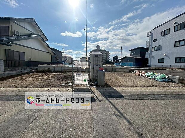 1・2号棟
全2棟、完成に向けて工事スタート!完成イメージが見たい!物件資料がほしい!など お気軽にお問い合わせ下さい☆