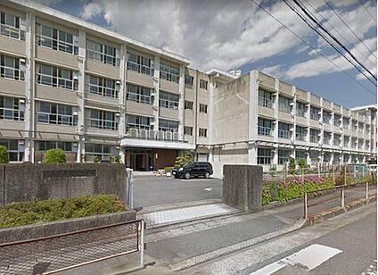 岐阜市立陽南中学校 1900m(徒歩２４分☆)