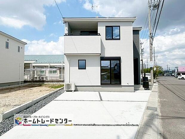 【現地外観写真】４号棟
この街で・この家で暮らしたいと思わせる理由を是非現地でお確かめ下さい。今から見たい！大歓迎です。お気軽にホームトレードセンターまでお問い合わせください！