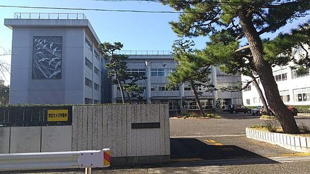 新潟市立関屋中学校（約517m）