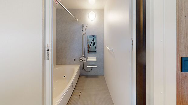 【浴室】1日の疲れをほぐす、とっておきのリラクゼーションタイムを楽しむバスルーム