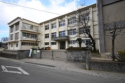 国府小学校 200ｍ