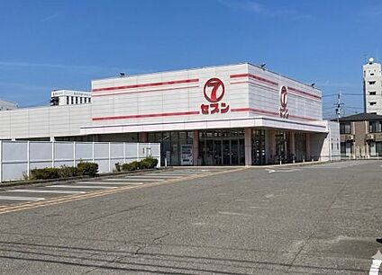 セブン富岡店 徒歩412m