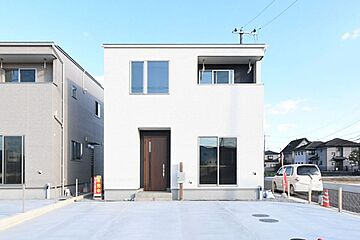 高松市元山町建売(17)　駐車場3台可　ZEH住宅 外観