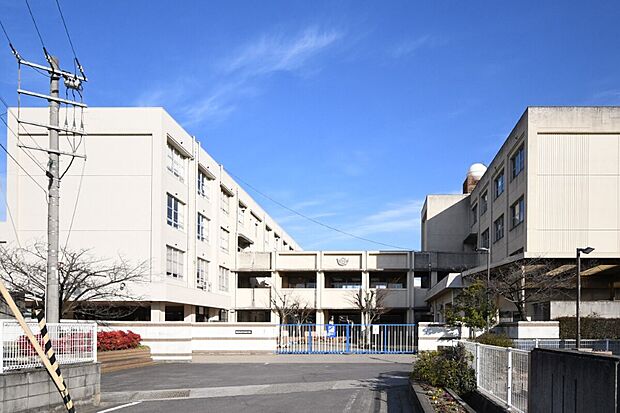 高松市立木太北部小学校(約700m)