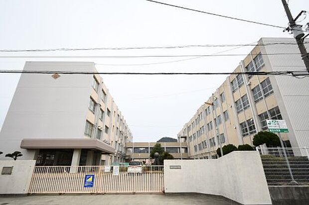 高松市立弦打小学校