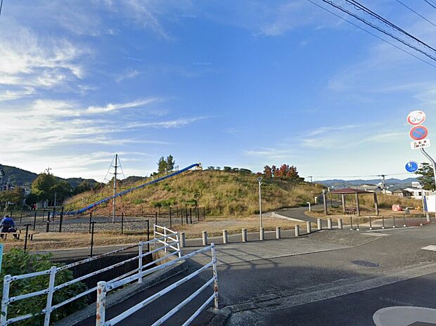 竹島公園（約296m）