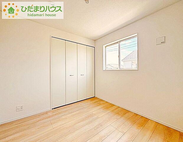 【洋室】洋室は高い天井のゆったりとした空間を演出(^^)/