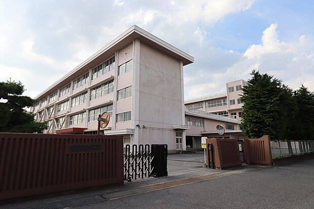 姿川中学校（約1,016m）