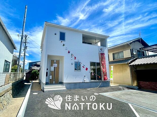 現地写真(街並み)
全3邸
駐車2台可能