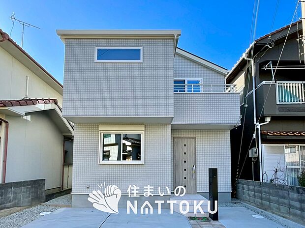 現地写真（外観）
限定１邸
駐車２台可能
