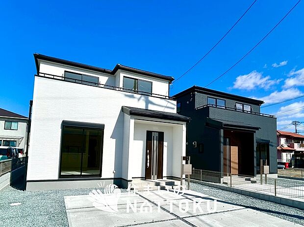 現地写真（街並み）
全３邸
駐車３台可能