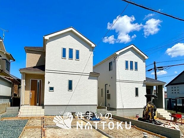 現地写真（街並み）
全２邸
駐車２台可能