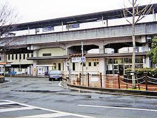 JR播但線「野里駅」(約550m)