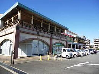 マルナカ広畑店 1600ｍ(徒歩20分)