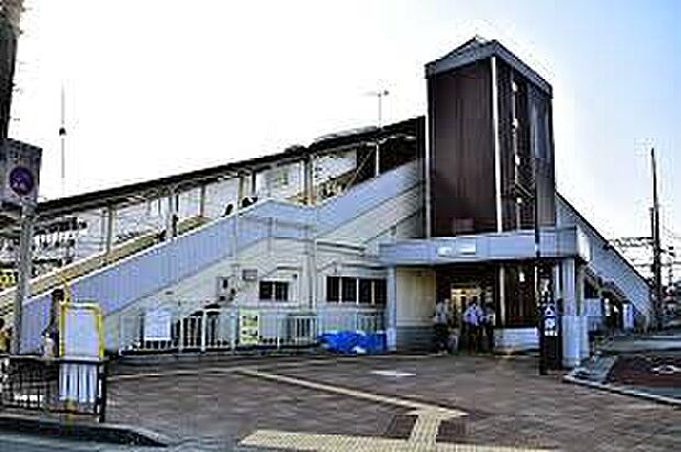 山陽電鉄本線「東二見駅」（約960m）