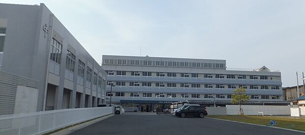 小野市立小野中学校（約1,500m）