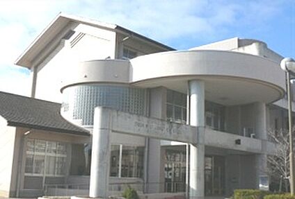 太子町立太子西中学校 520ｍ(徒歩7分)