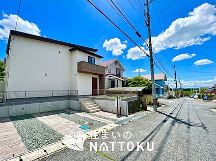 現地写真（前道含む外観）