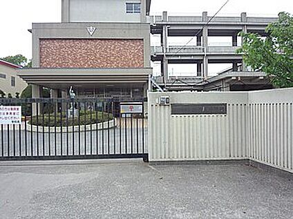 加古川市立加古川小学校 760ｍ(徒歩10分)